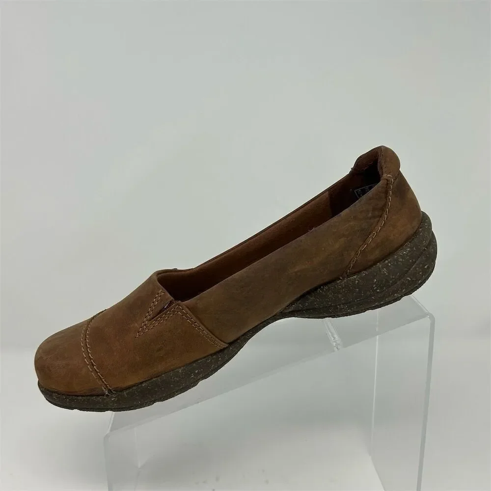 Clarks Women's Roseville Sky Brown Leather Slip-On Loafers Size 10 Wide Comfort